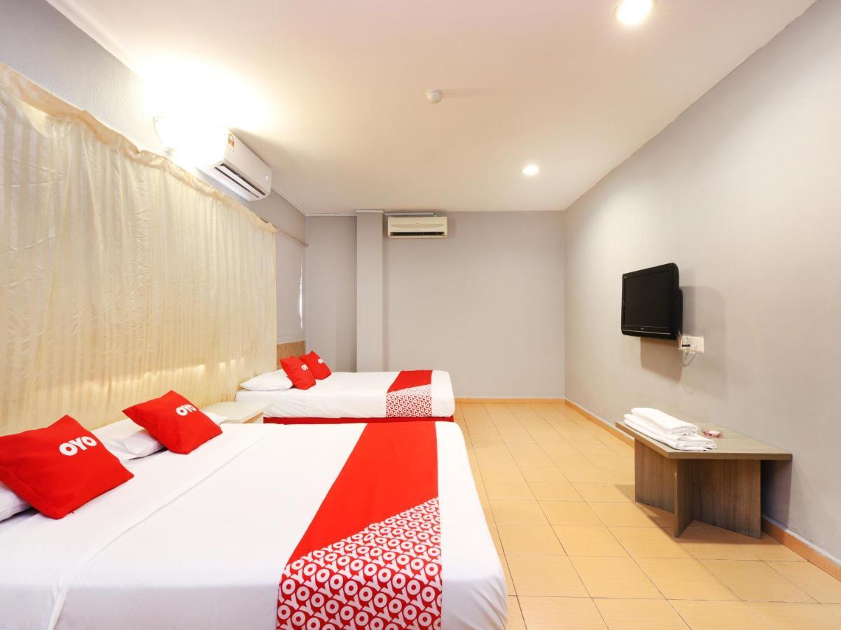 Oyo 89676 Hotel 22 Seremban Exterior photo